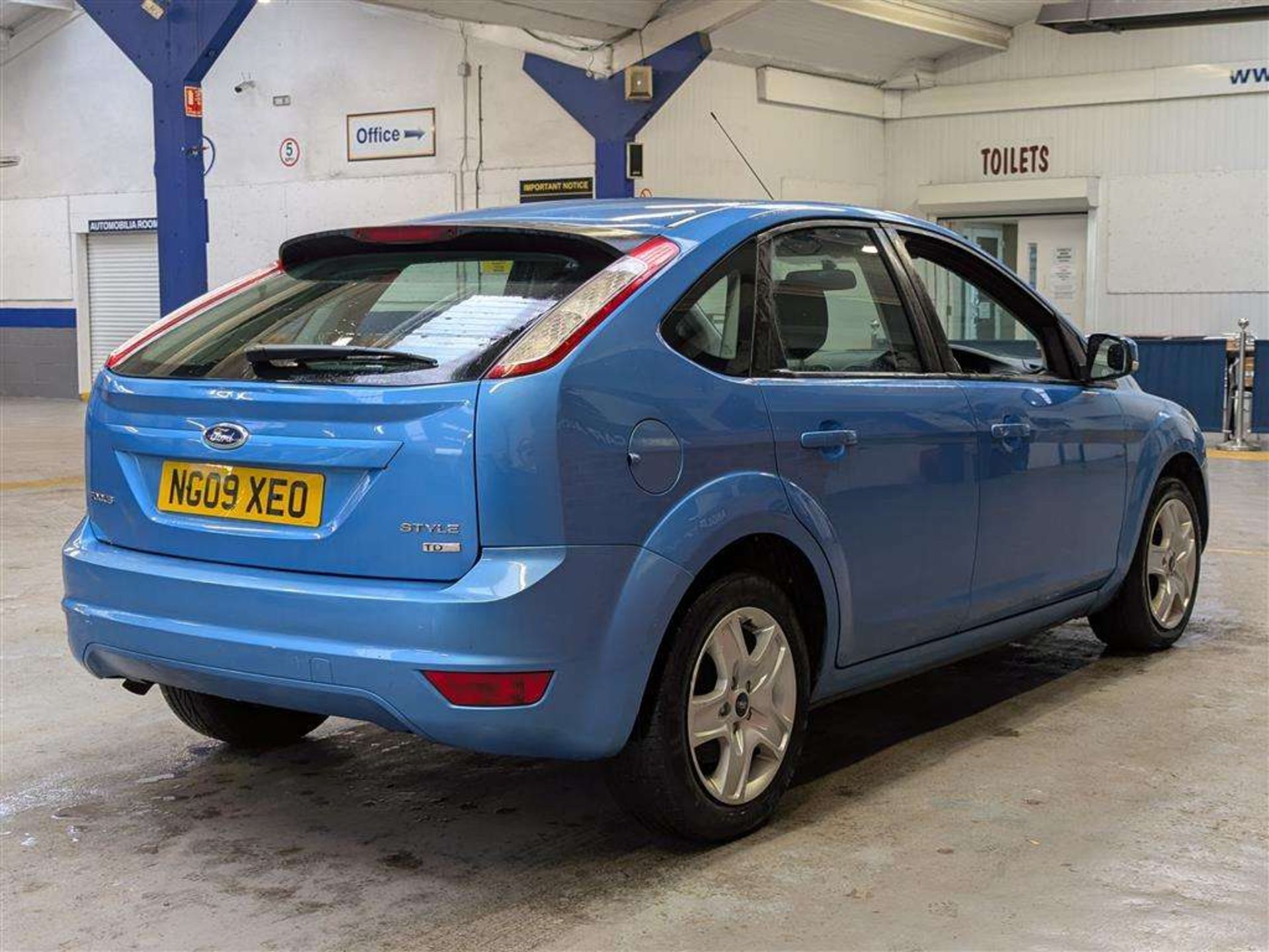 2009 FORD FOCUS STYLE TD 115 - Image 6 of 30