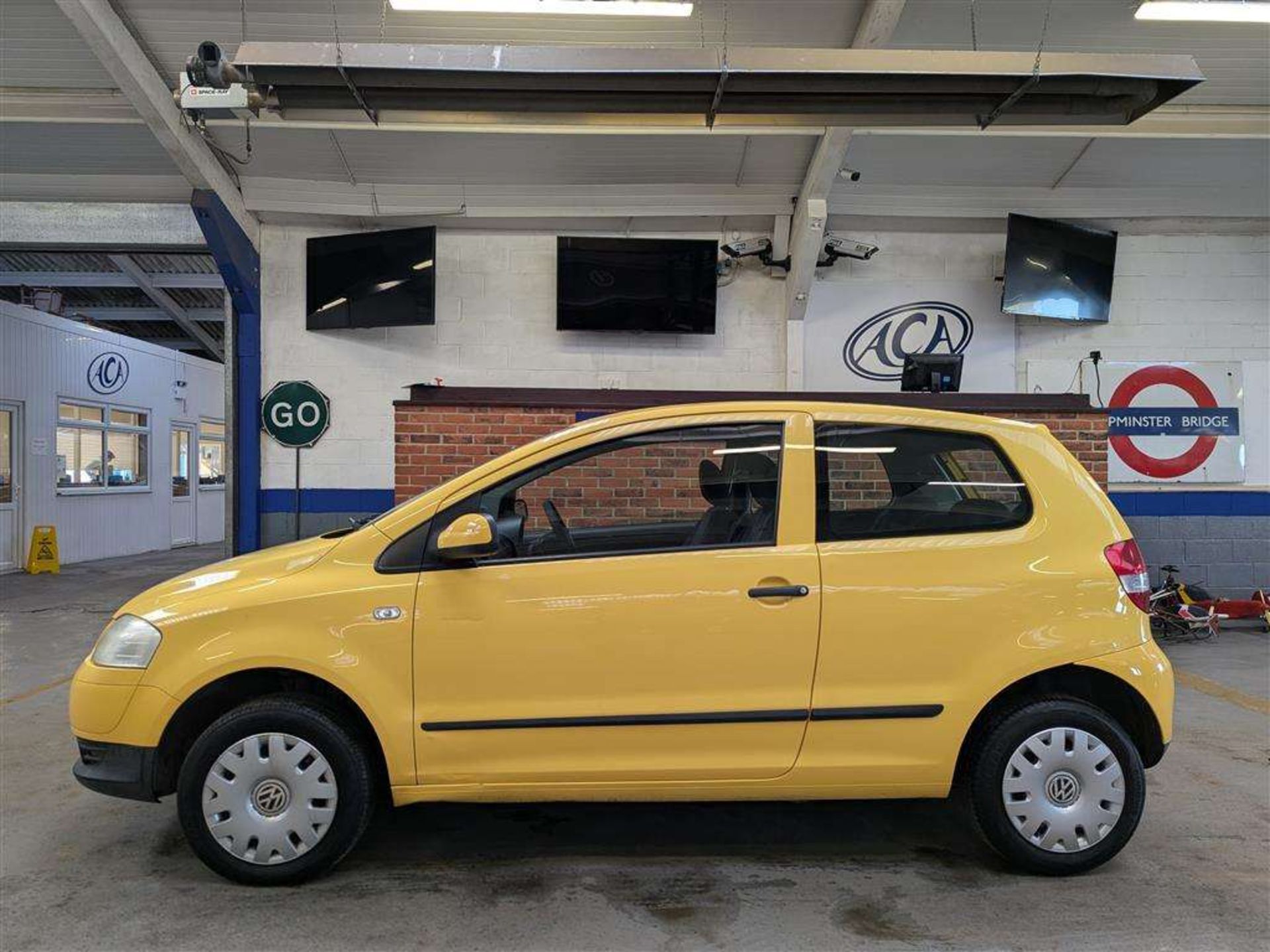 2007 VOLKSWAGEN FOX 55 - Image 2 of 30