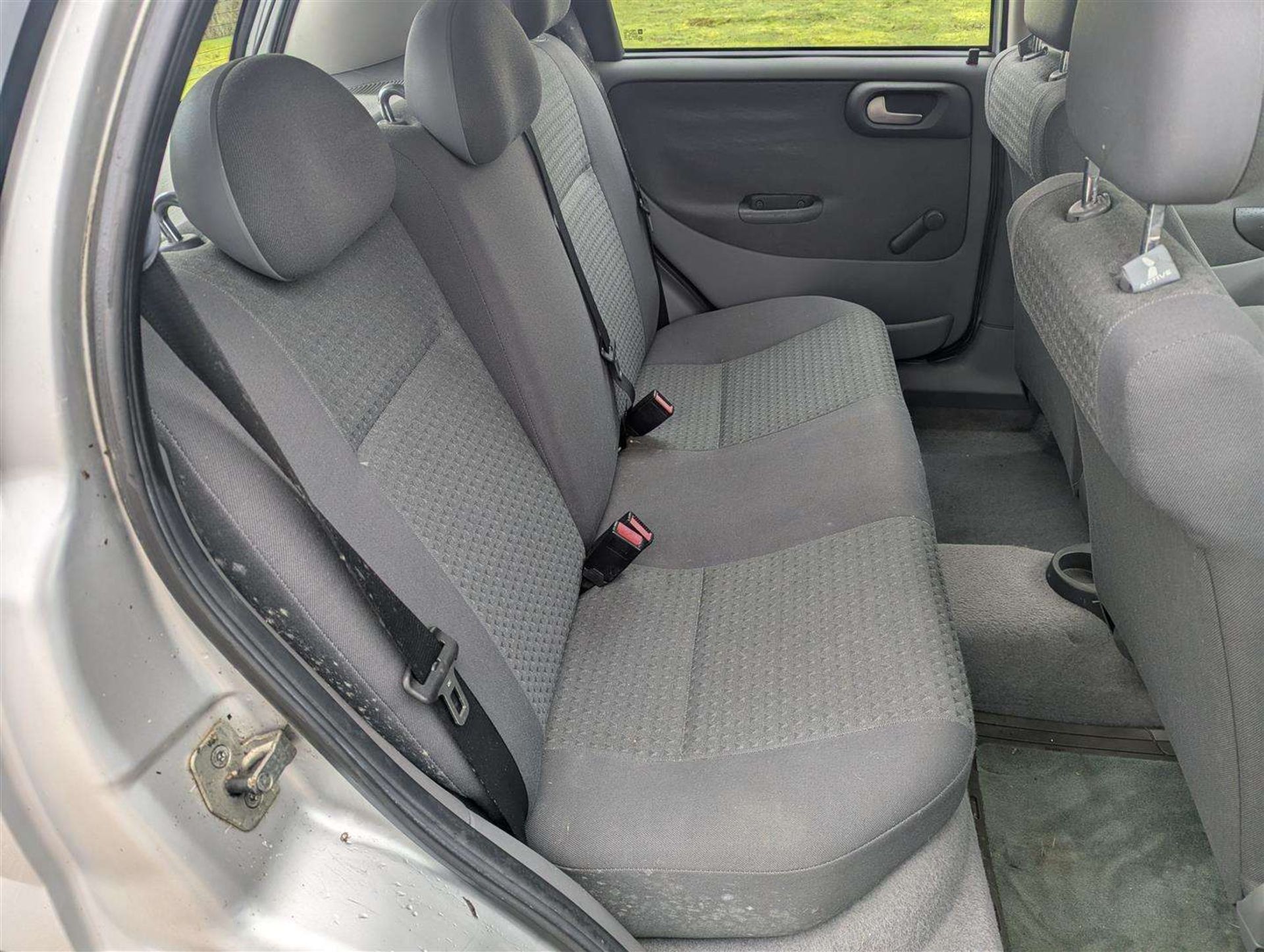 2001 VAUXHALL CORSA SXI 16V - Image 17 of 28