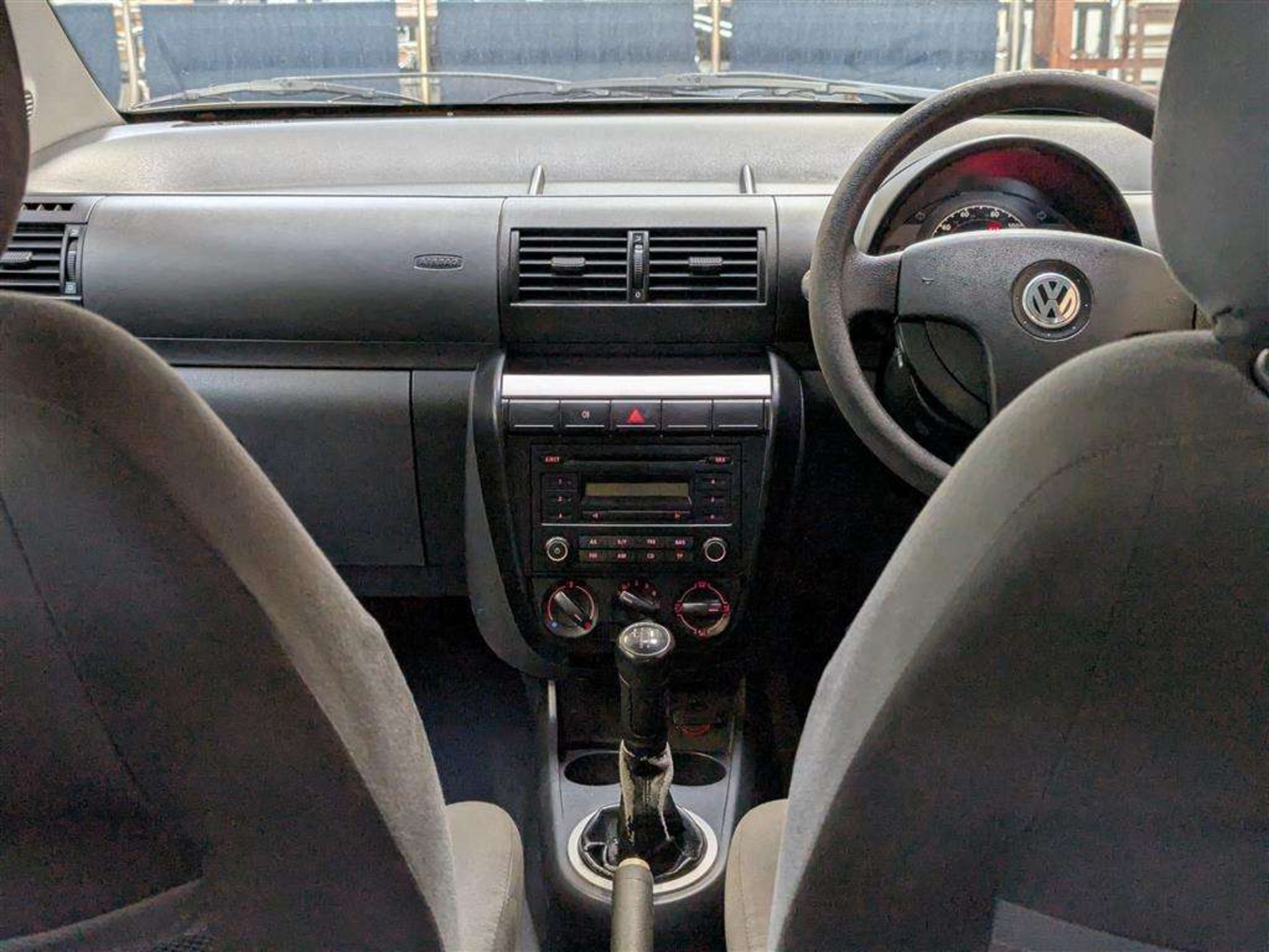 2007 VOLKSWAGEN FOX 55 - Image 7 of 30