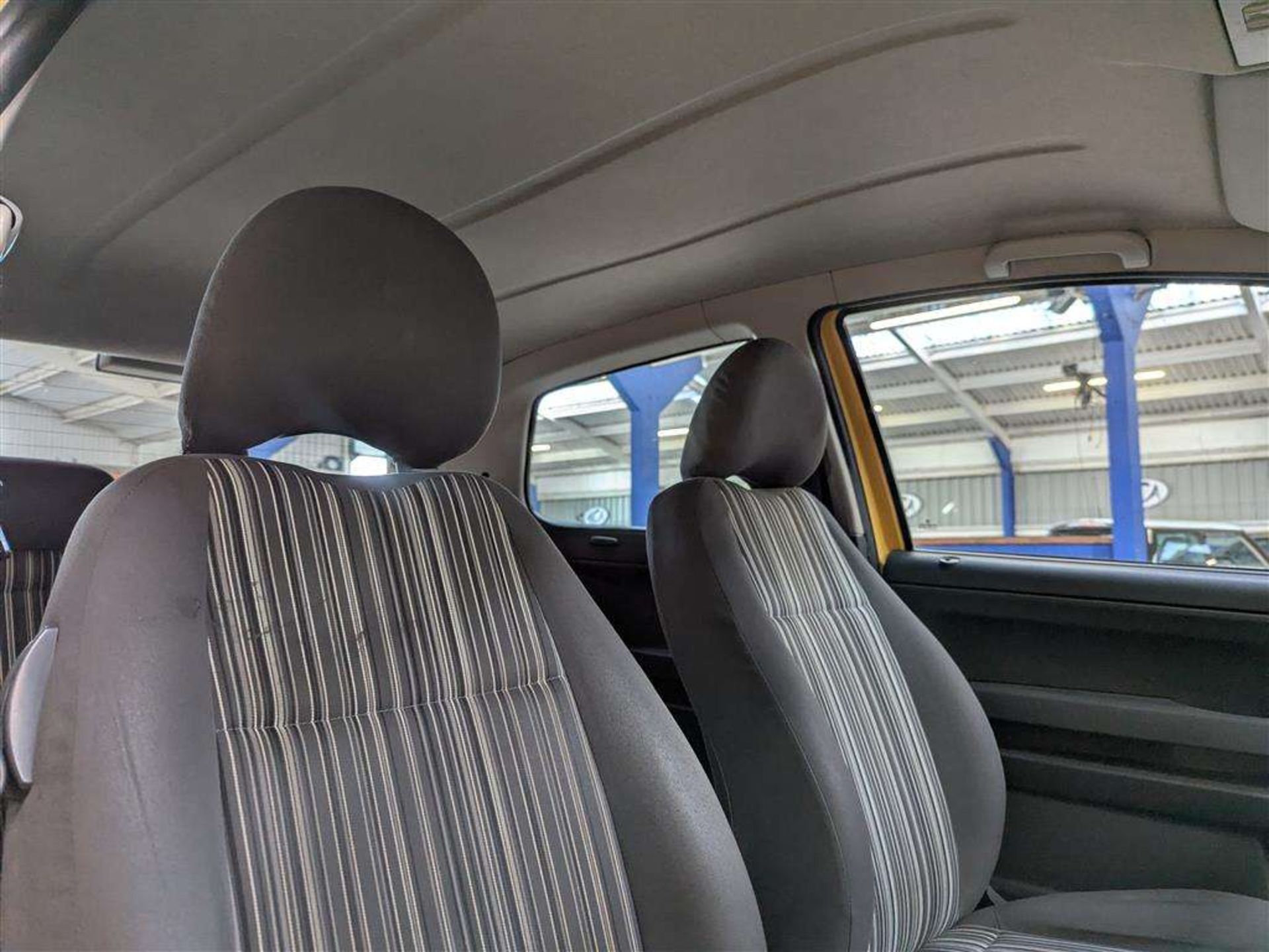 2007 VOLKSWAGEN FOX 55 - Image 16 of 30