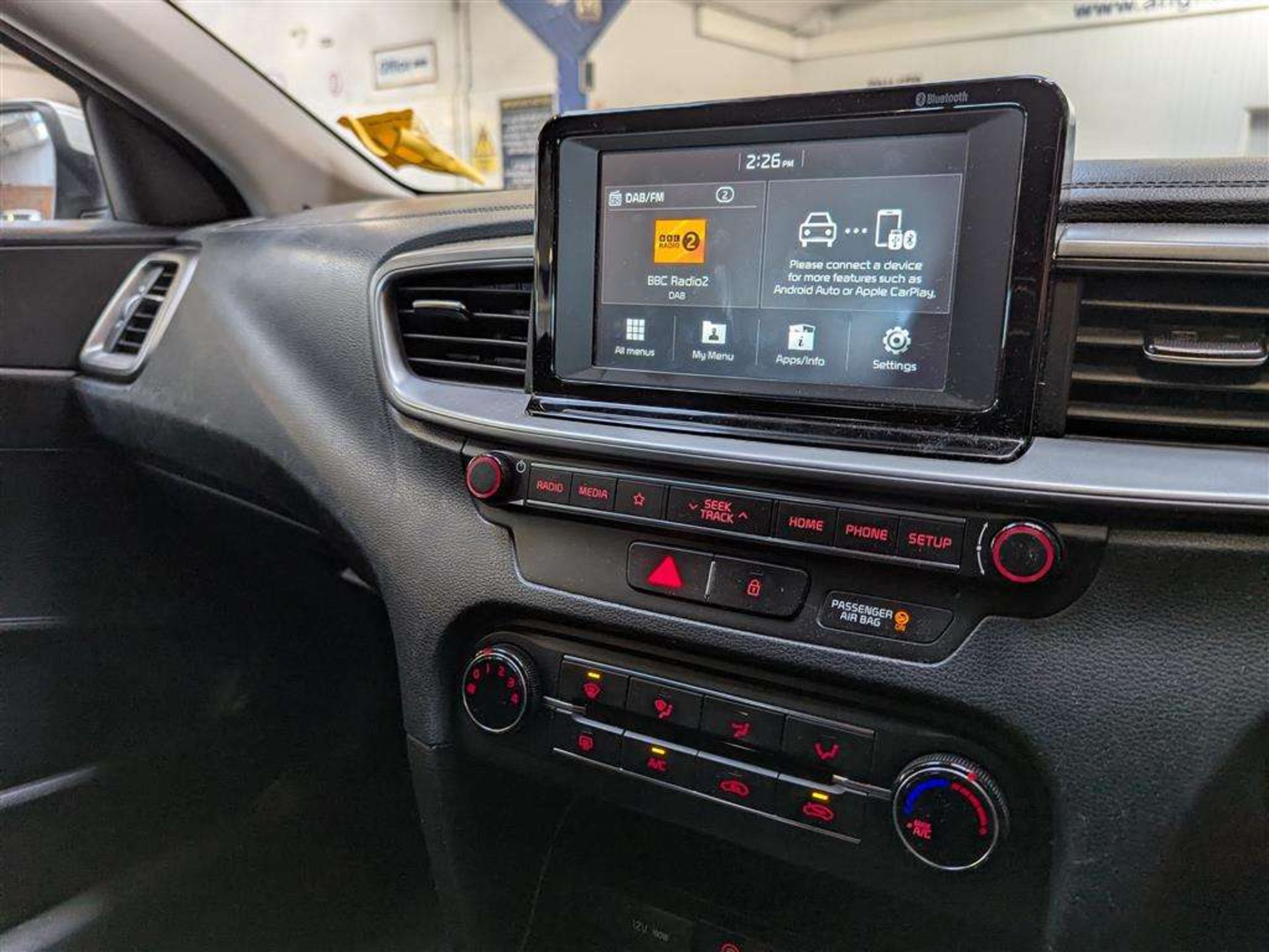 2019 KIA CEED 2 ISG - Image 14 of 29