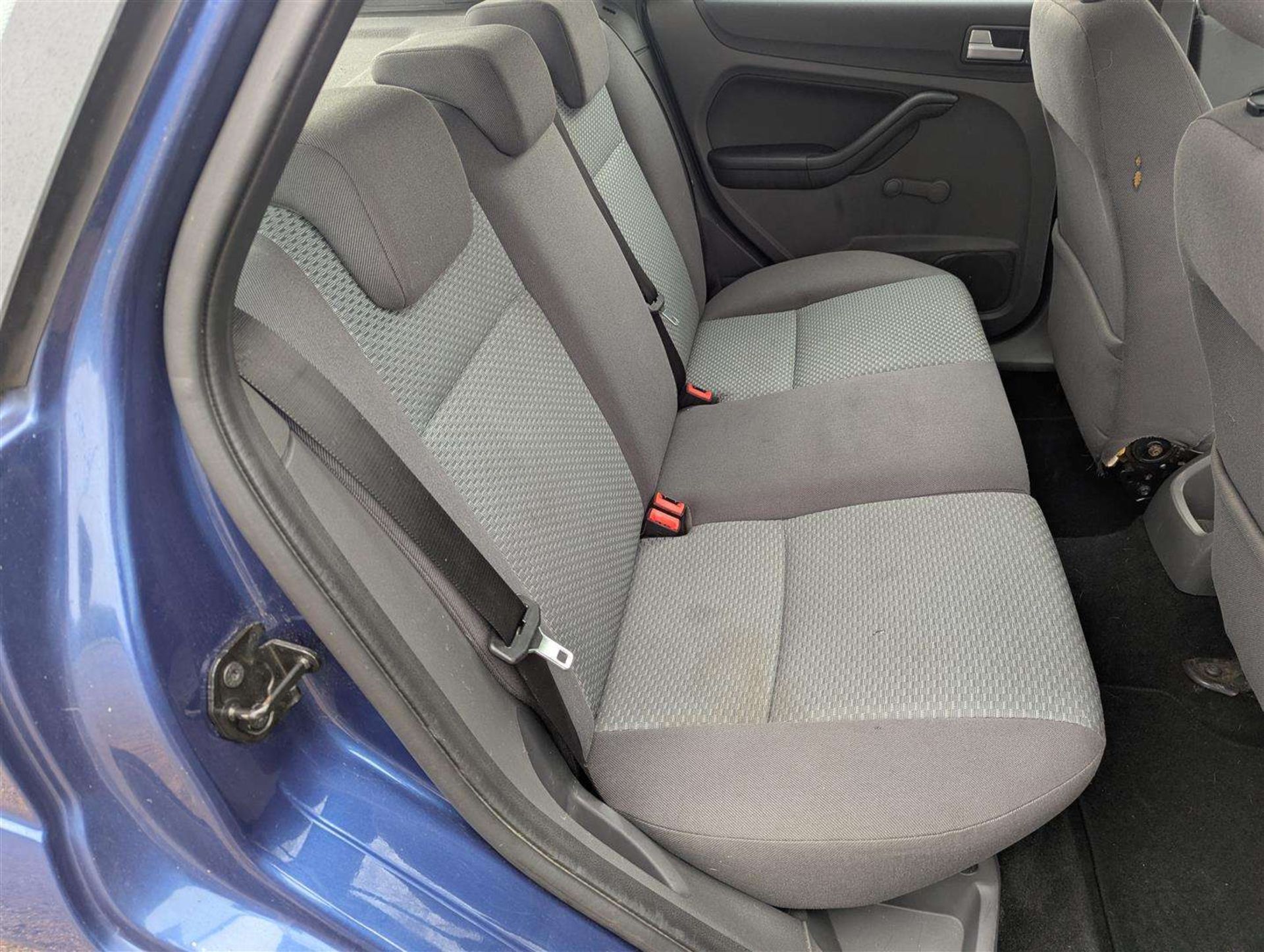 2007 FORD FOCUS LX 116 - Image 13 of 28
