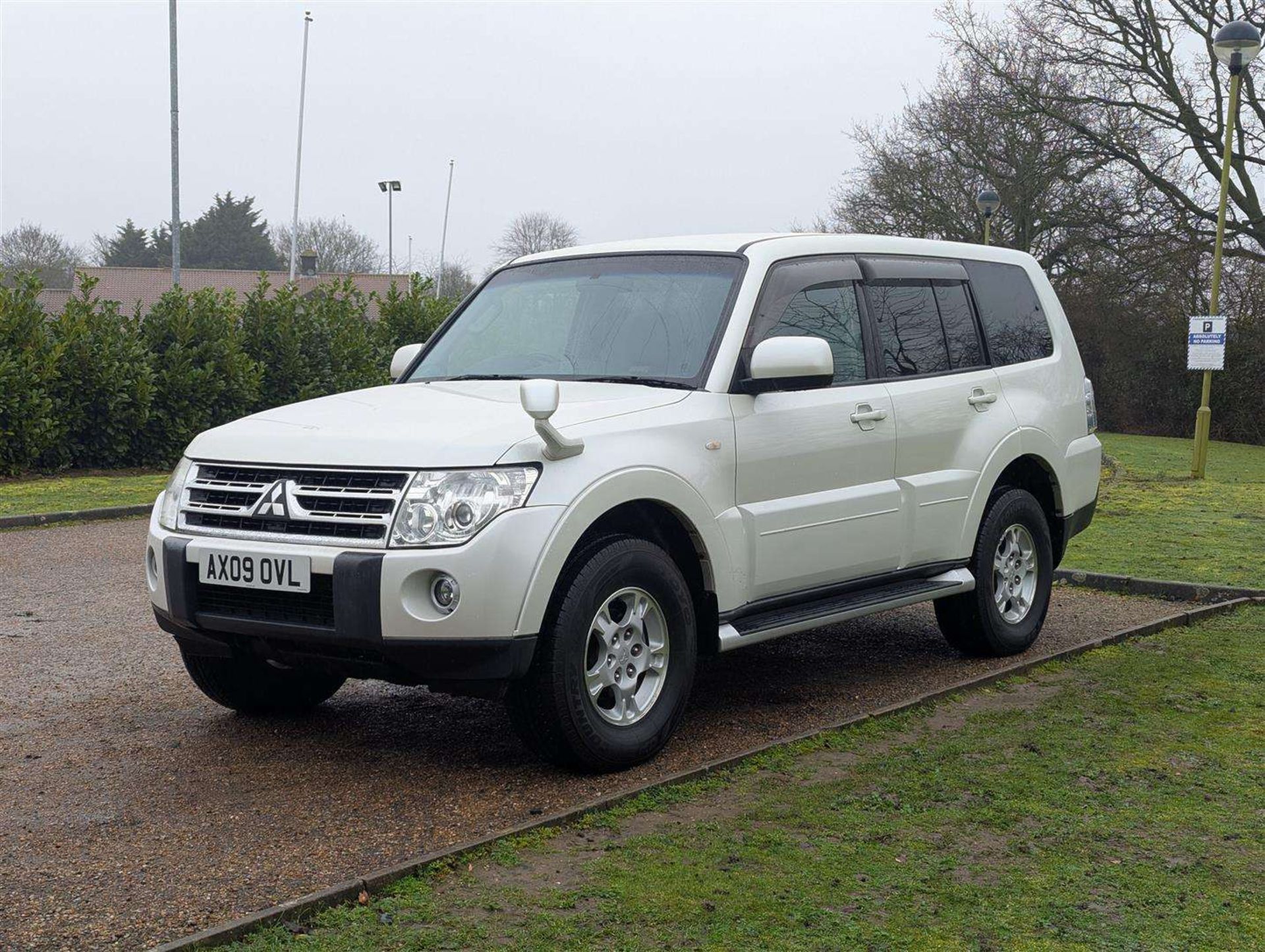 2009 MITSUBISHI