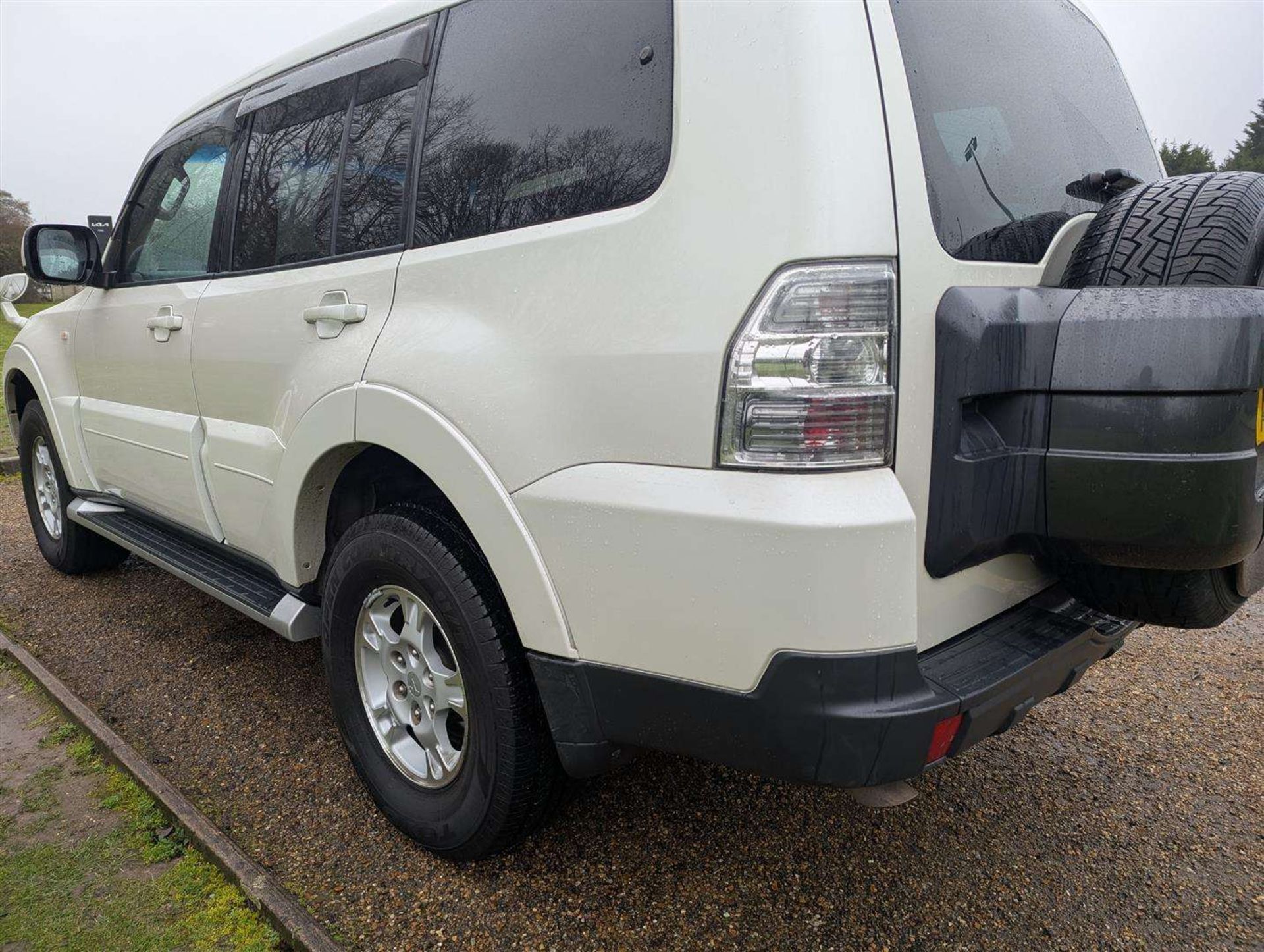 2009 MITSUBISHI - Image 12 of 30