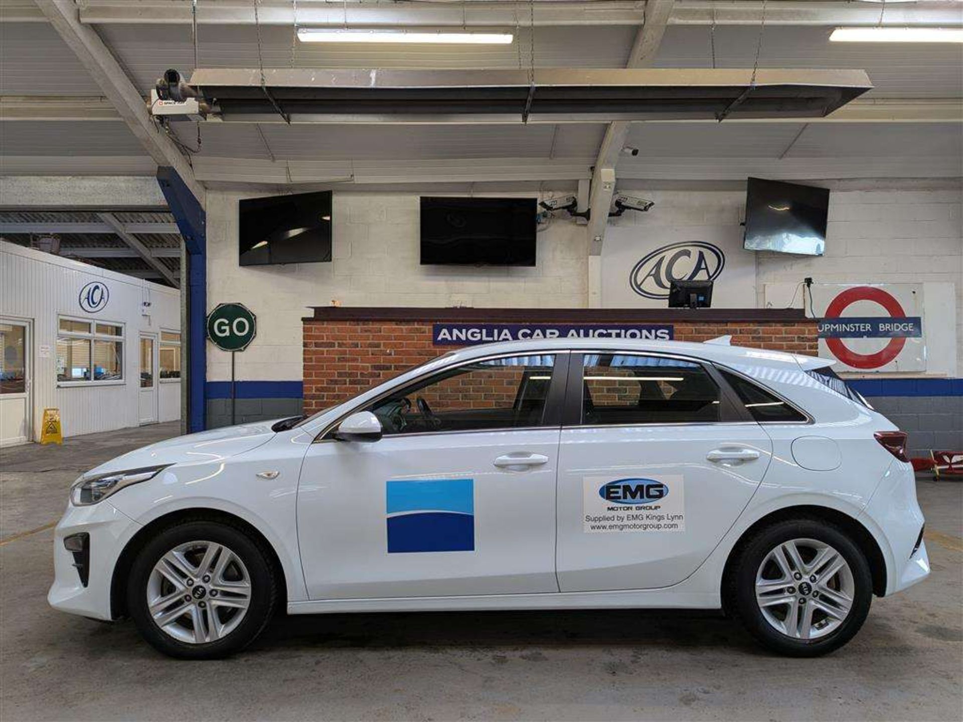 2019 KIA CEED 2 ISG - Image 2 of 29