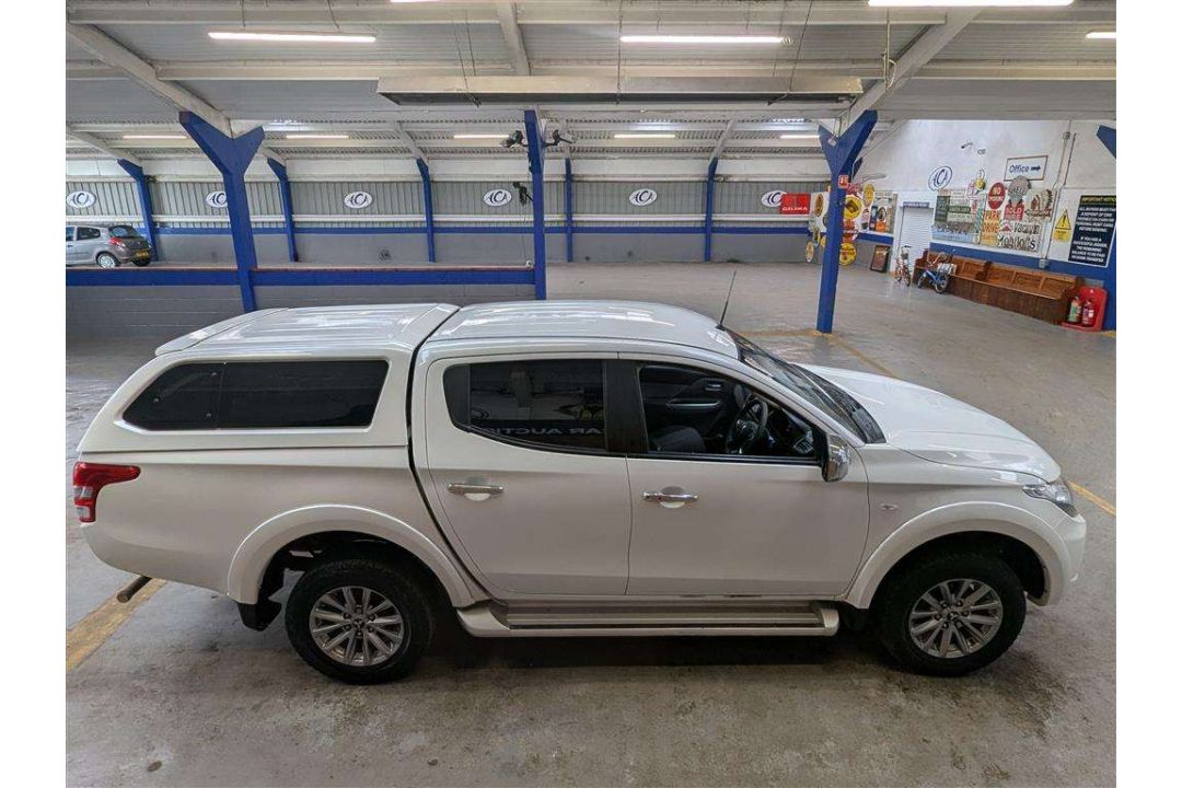 2019 MITSUBISHI L200 TITAN DI-D - Image 29 of 30