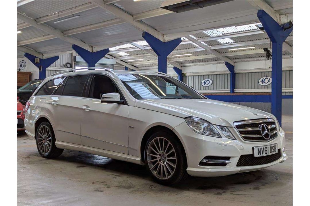 2011 MERCEDES-BENZ E350 SPORT ED125 CDI BLUE - Image 5 of 30