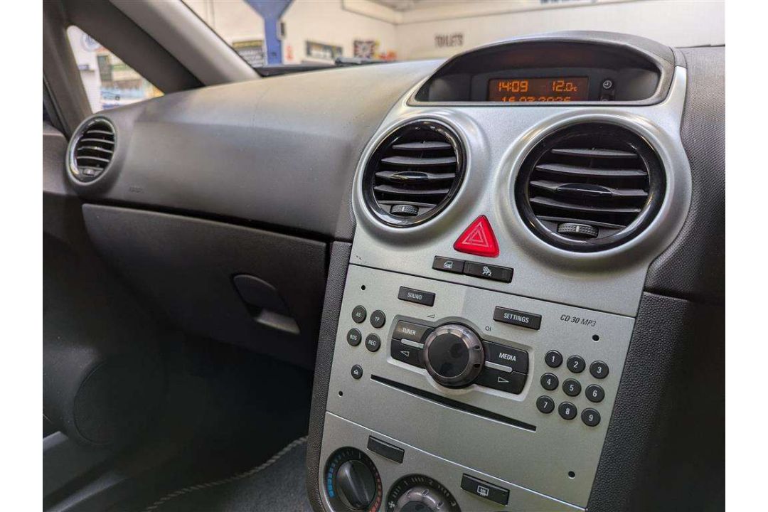 2013 VAUXHALL CORSA S ECOFLEX - Image 16 of 29