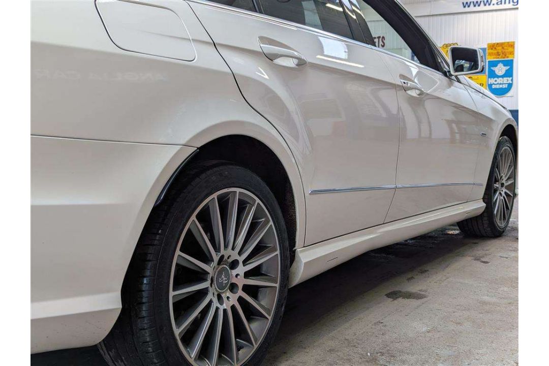 2011 MERCEDES-BENZ E350 SPORT ED125 CDI BLUE - Image 12 of 30