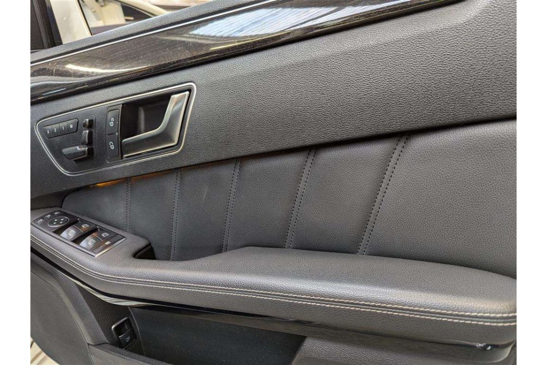 2011 MERCEDES-BENZ E350 SPORT ED125 CDI BLUE - Image 19 of 30