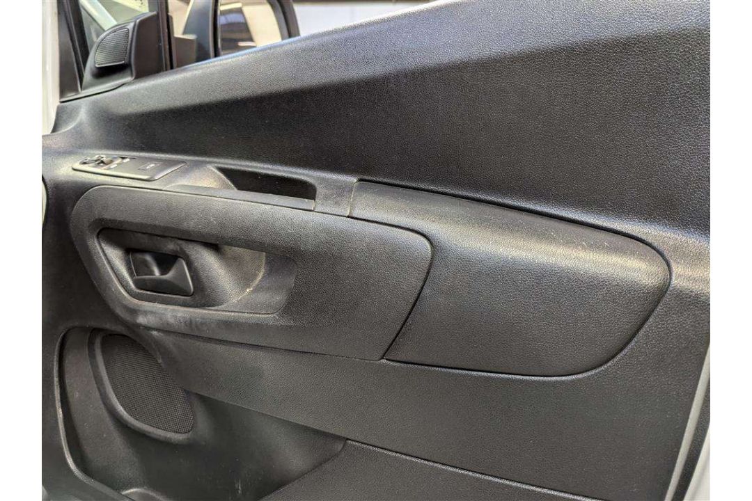 2019 CITROEN BERLINGO 650 EN-PRISE BLU - Image 23 of 30