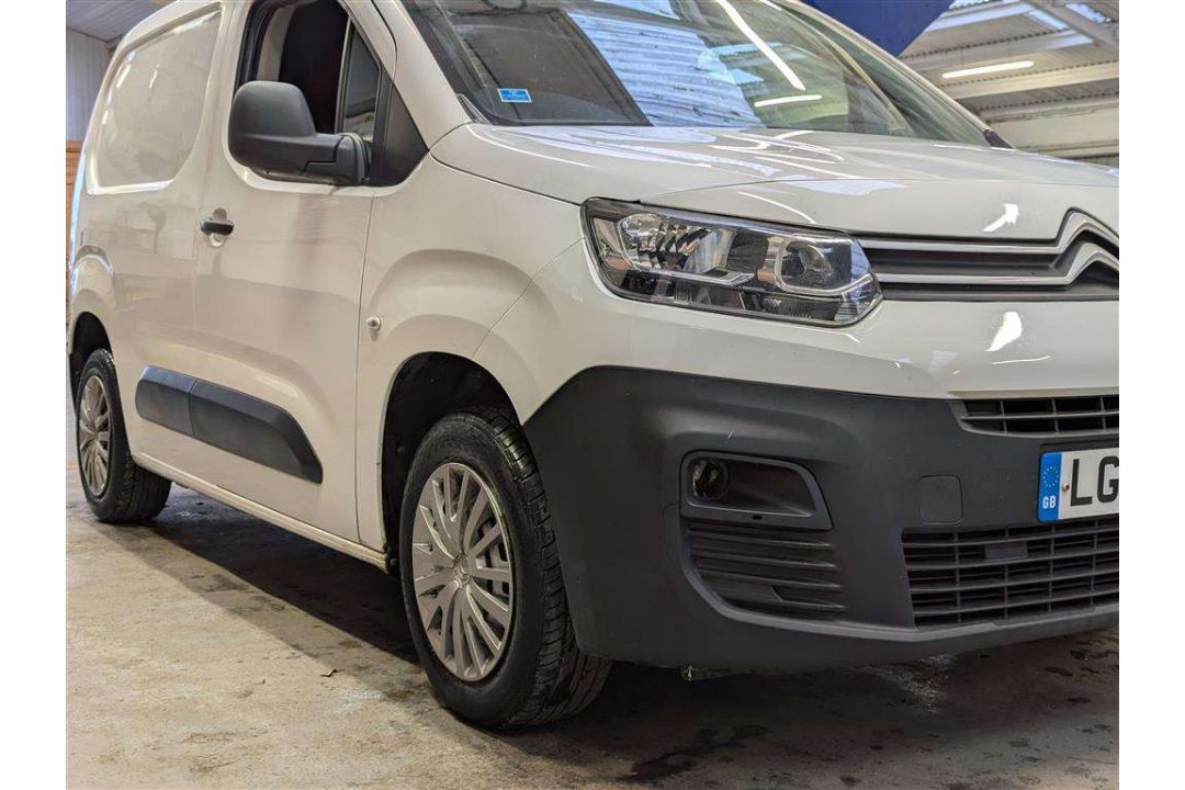2019 CITROEN BERLINGO 650 EN-PRISE BLU - Image 14 of 30