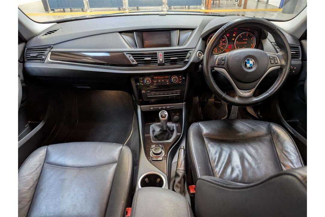 2014 BMW X1 XDRIVE18D XLINE - Image 7 of 30