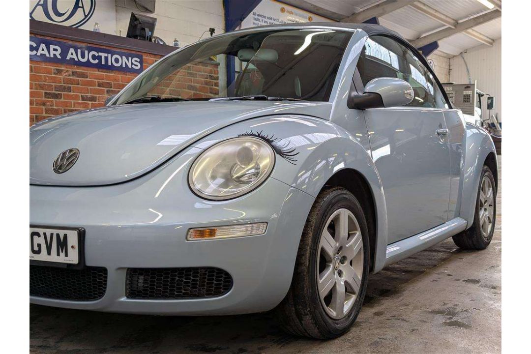 2009 VOLKSWAGEN BEETLE LUNA 102PS - Image 13 of 30