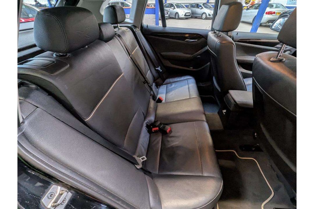 2014 BMW X1 XDRIVE18D XLINE - Image 15 of 30