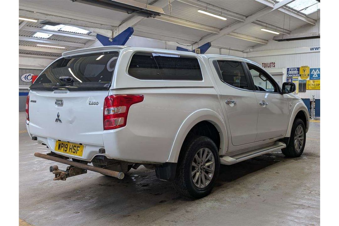 2019 MITSUBISHI L200 TITAN DI-D - Image 6 of 30
