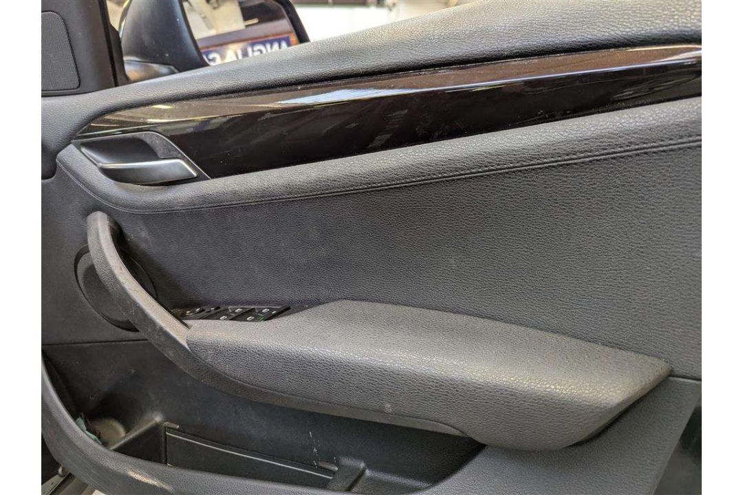 2014 BMW X1 XDRIVE18D XLINE - Image 17 of 30