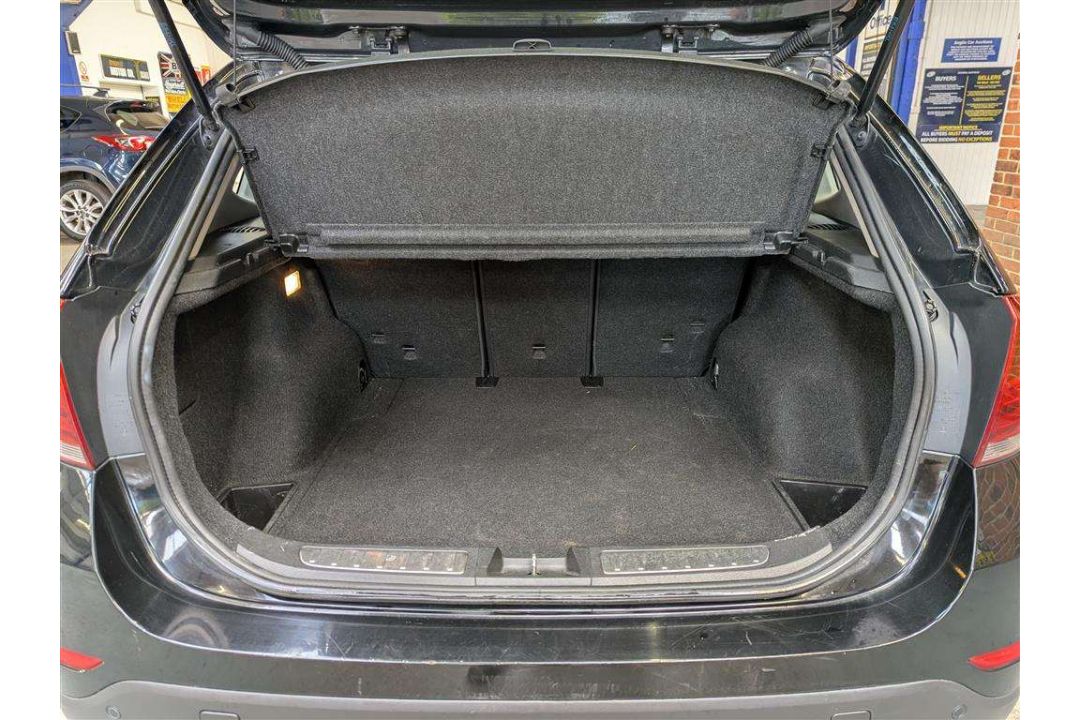 2014 BMW X1 XDRIVE18D XLINE - Image 8 of 30