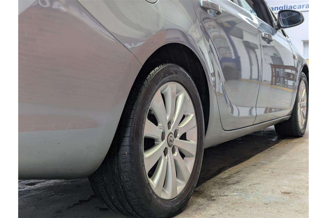 2013 VAUXHALL ASTRA TECH LINE CDTI ECFL - Image 12 of 30
