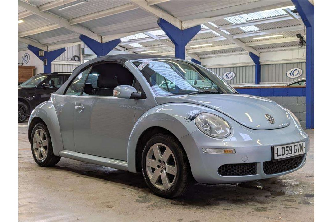 2009 VOLKSWAGEN BEETLE LUNA 102PS - Image 8 of 30