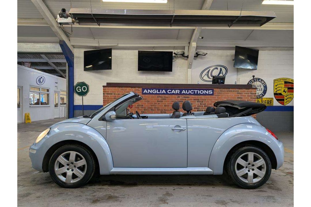 2009 VOLKSWAGEN BEETLE LUNA 102PS - Image 2 of 30