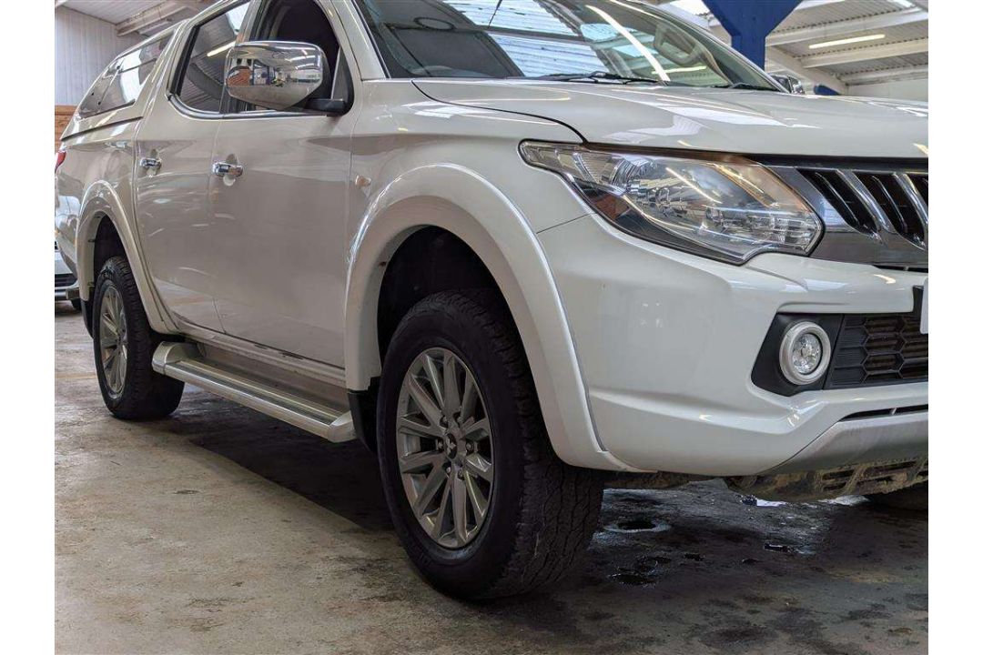 2019 MITSUBISHI L200 TITAN DI-D - Image 10 of 30