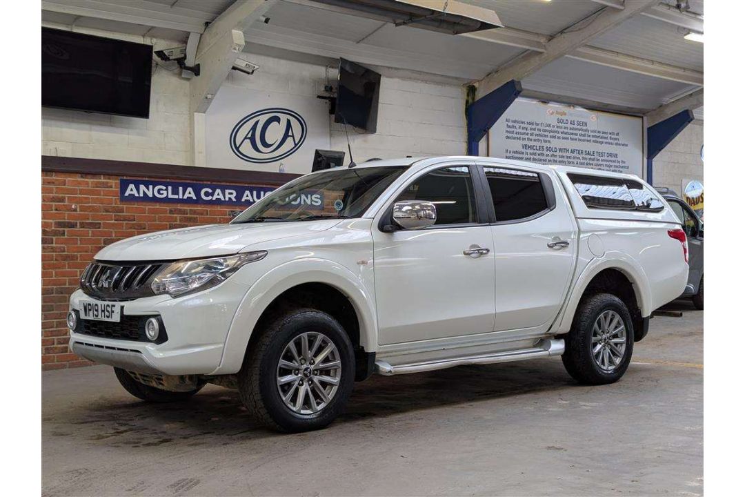2019 MITSUBISHI L200 TITAN DI-D - Image 1 of 30