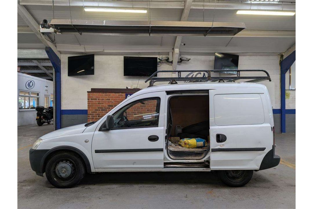 2007 VAUXHALL COMBO 1700 CDTI - Image 2 of 29
