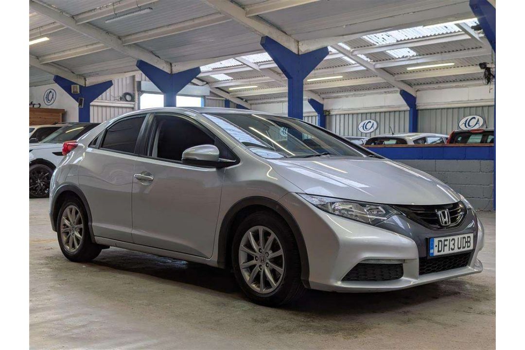 2013 HONDA CIVIC I-DTEC ES - Image 5 of 30