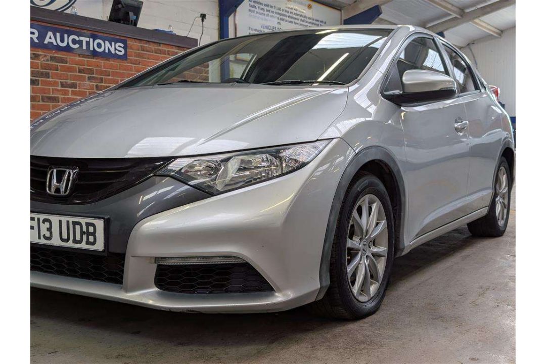 2013 HONDA CIVIC I-DTEC ES - Image 8 of 30