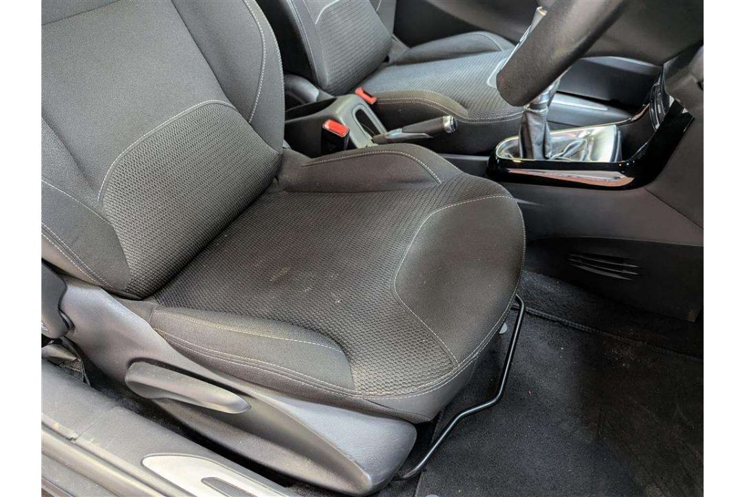 2016 DS DS3 DSTYLE PURETECH - Image 17 of 30