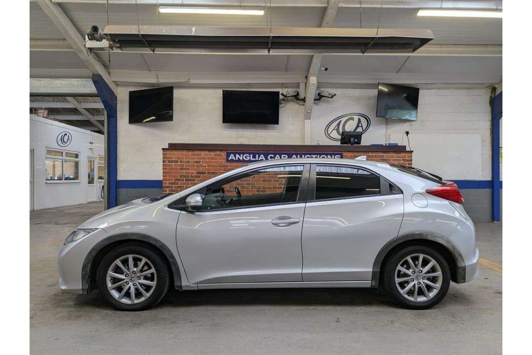 2013 HONDA CIVIC I-DTEC ES - Image 2 of 30