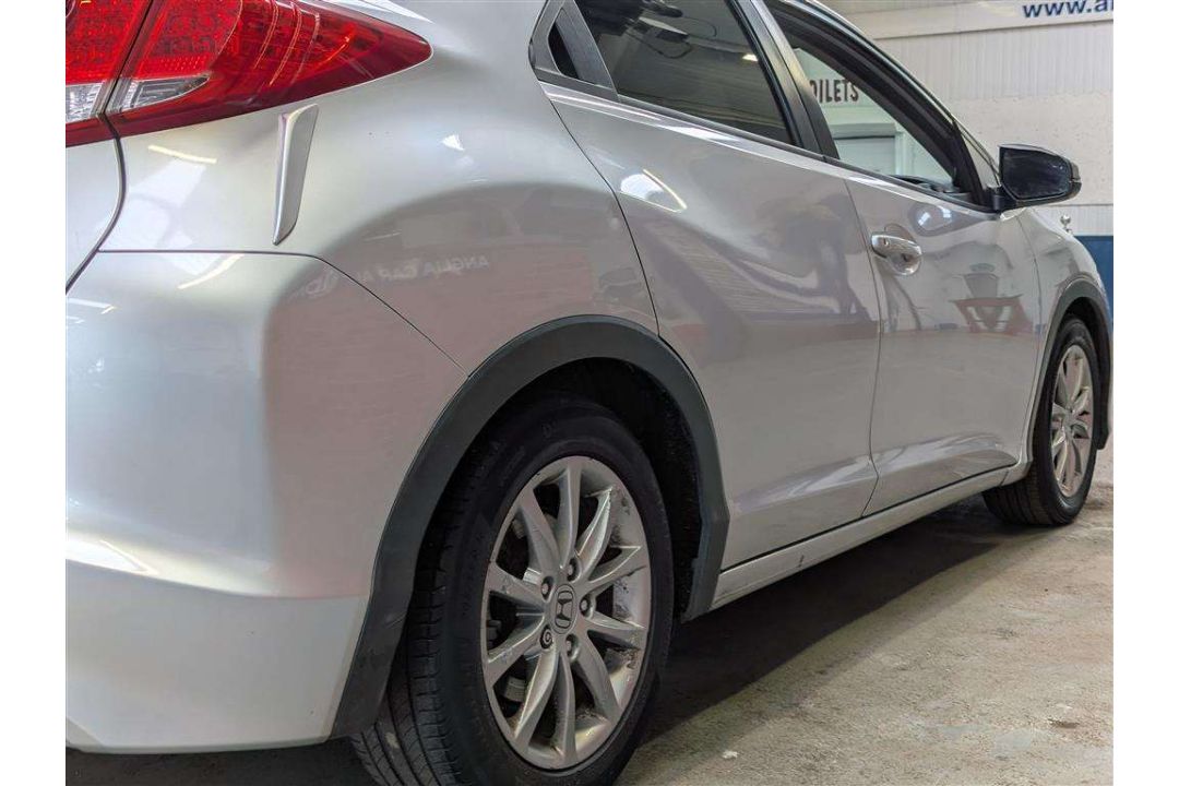 2013 HONDA CIVIC I-DTEC ES - Image 12 of 30