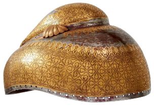 A MID TO LATE 19TH CENTURY INDIAN SIKH TURBAN HELMET,