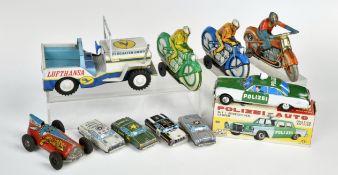 Konvolut Blechspielzeug, Motorräder, Autos u.a.