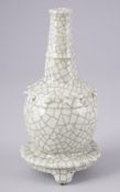 Ge-Yao-Vase mit drei Füßen, China Qing-Dynastie,