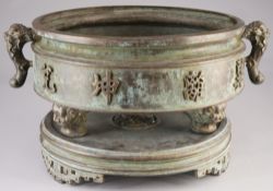 Großer Bronze-Dreifuß-Bagua-Weihrauchbrenner, China, Qing-Dynastie,