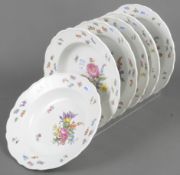Sechs Suppenteller. Meissen 19. Jh und später. Passend zur Vornummer, D=24 cm. (zwei Teller mit Spr