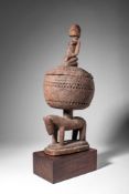 DOGON CEREMONIAL BOWL MOUNTED ON HORSE, WITH FIGURATIVE LID