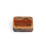 TABATIÈRE EN AGATE ET EN OR, FRANCE, XIXe SIÈCLE