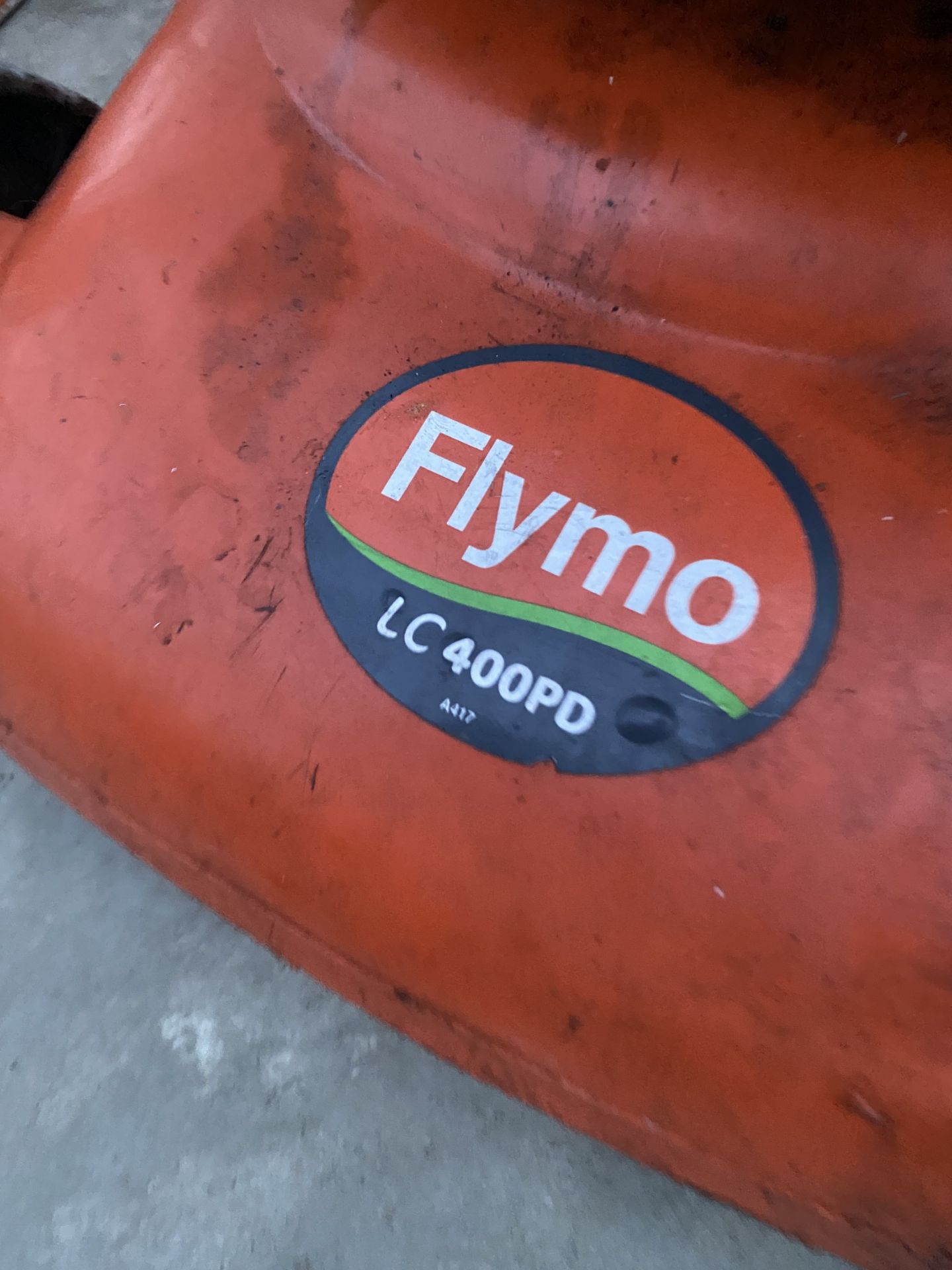 A FLYMO LC400PD PETROL LAWN MOWER - Image 3 of 4
