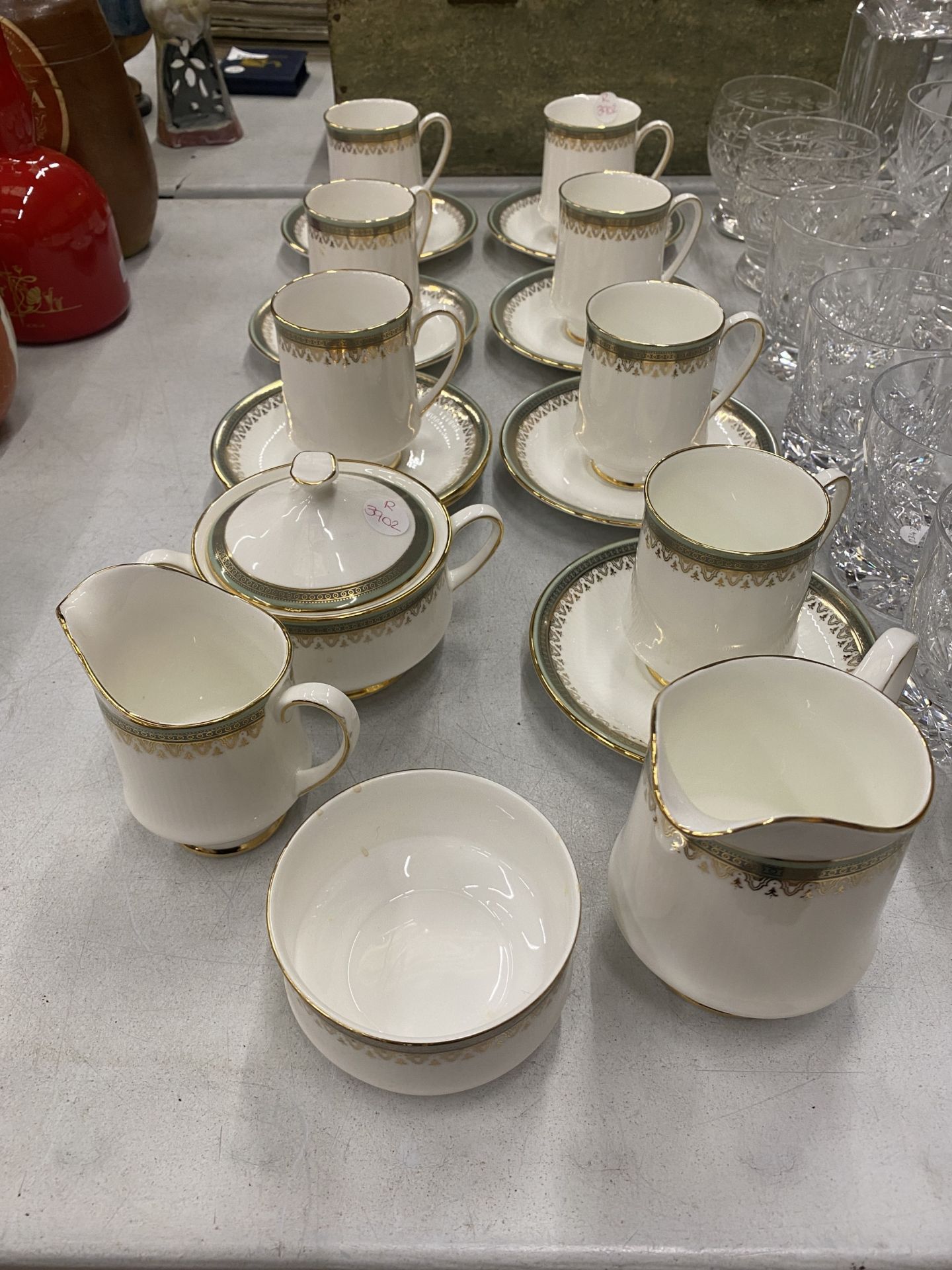 A COLLECTION OF ROYAL ALBERT PARAGON KENSINGTON COFFEE CUPS, SUGAR BOWL, MILK AND CREAM JUGS ETC
