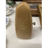A VINTAGE TAKTELH PICCOLO METRONOME