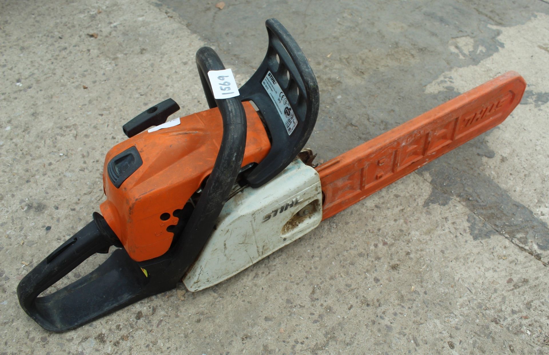 A STIHL 181 CHAINSAW NO VAT - Image 2 of 2