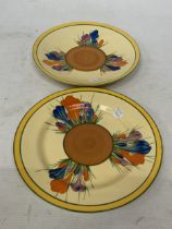 TWO CLARICE CLIFF BIZARRE CROCUS PATTERN PLATES, DIAMETER 22.5CM