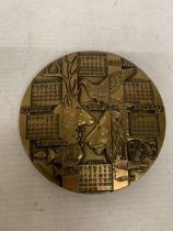 A BRONZE CALENDAR MEDAL FOR 1993 DESIGNED BY J MAUVIEL WITH ANIMALS AND FISH DESIGN