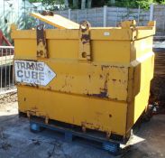 950 LITRE BOWSER WITH ELECTRIC PUMP NO VAT