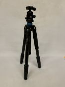 A BENRO TMA38CL MACH3 CARBONFIBER TRIPOD