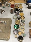 A LARGE COLLECTION OF COMPACTS AND PILL BOXES